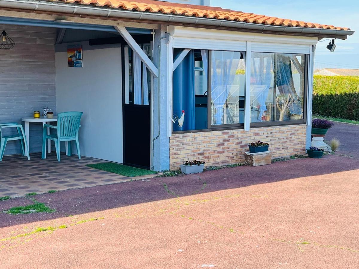 Bed and Breakfast La Ligonne Marillac Exterior foto